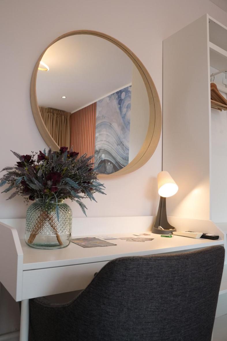 Terrazzo 44 Apartment Наполи Екстериор снимка